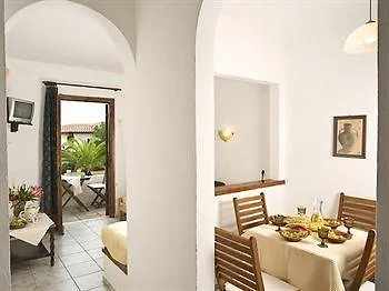Maravel Land Otel Resmo 2*,